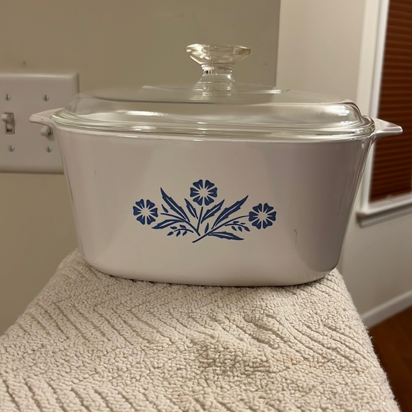 Corningware Other - Vintage Corningware Cornflower Blue Square Baking Dish Glass Lid 3 Quart